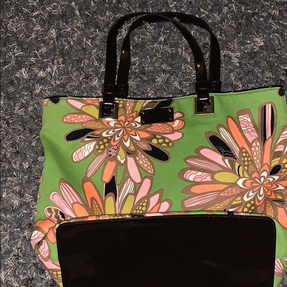 Handbags - Women’s green canvas floral bag